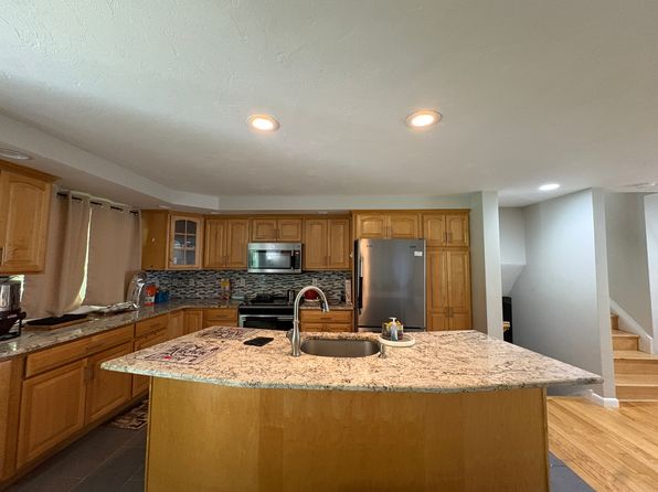 54 Bumble Bee Cir