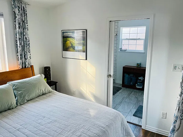 2808 N Gaylord St — Photo 12