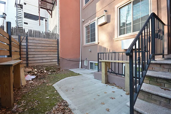 Rented by Citi Habitats | media 20