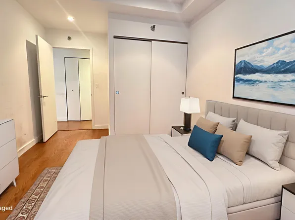 40-22 College Point Boulevard image 20 of 26