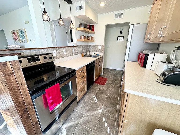 13912 Nambe Ave NE — Photo 10