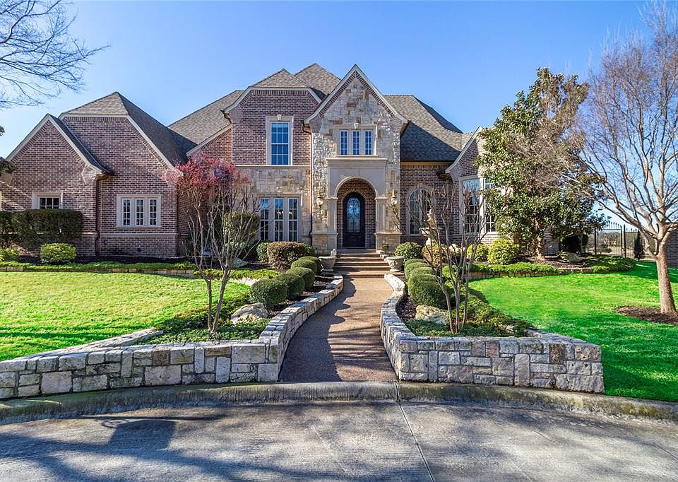 1st image of 3 Heather Glen Cir