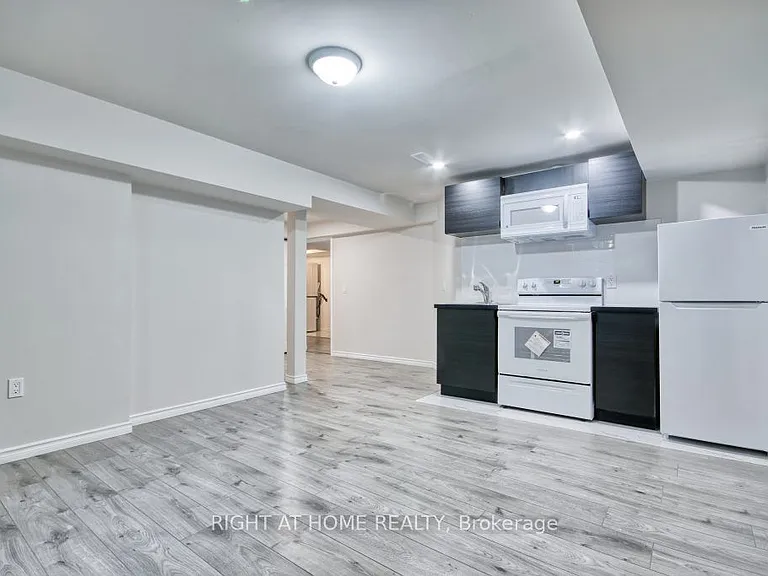1389 Military Trl #BASEMENT — Photo 9