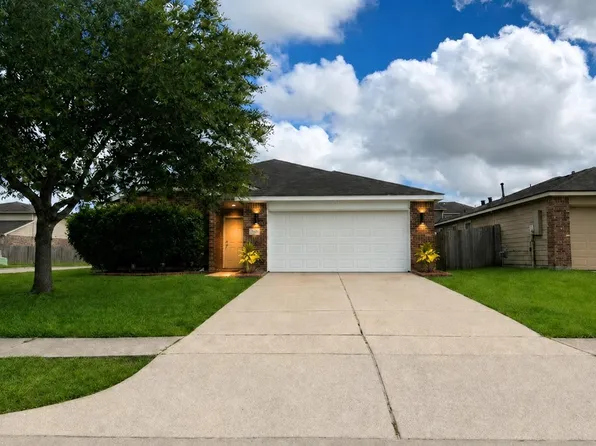 301 Turquoise Trade Dr, La Marque, TX 77568