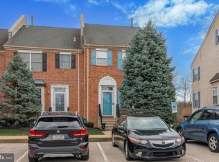 521 Bullock St #11, Conshohocken, PA 19428