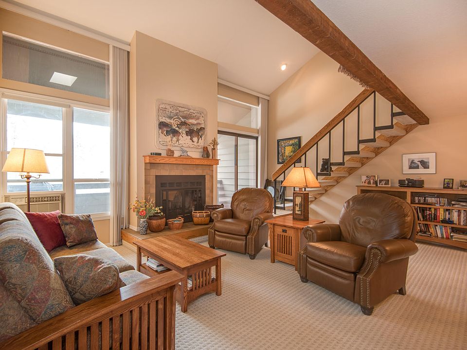1st image of 270 Bridge St #1-unit 5