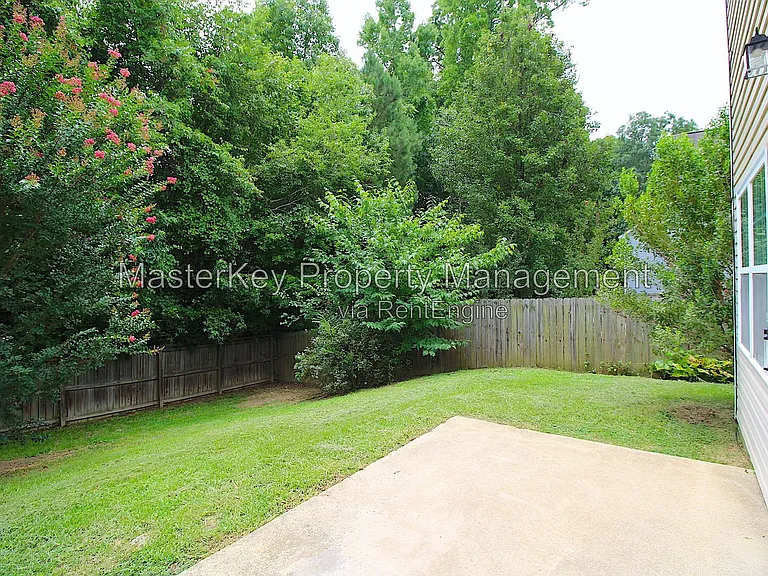 6925 Paint Rock Ln — Photo 16