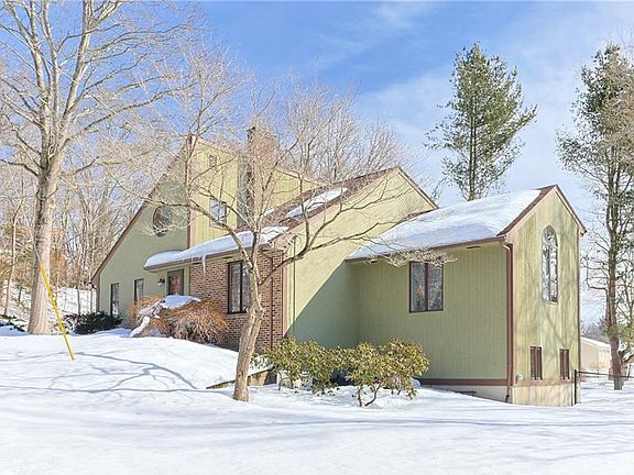 2nd image of 28 Gilfillan Rd