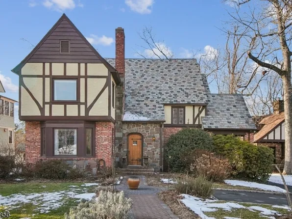 569 Prospect St, Maplewood Twp., NJ 07040