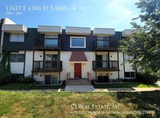12427 E 43rd St S APT 4, Independence, MO 64055