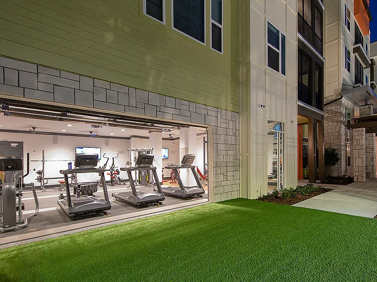 Integra Sunrise Parc — Photo 17