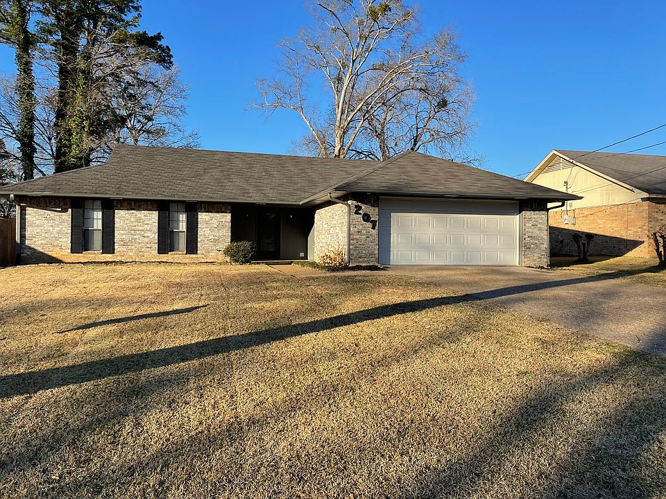 1st image of 207 Leslie Dr
