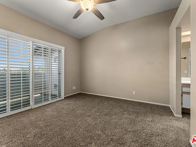 1010 S Farralon Ln — Photo 7