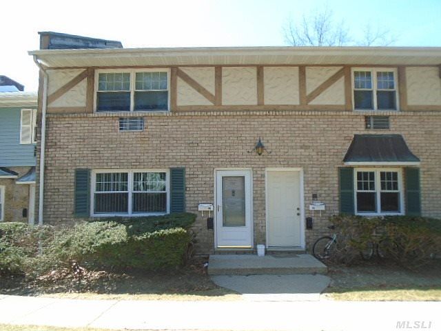 1st image of 11 Glen Hollow Dr APT D8