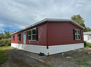 224 Tipperary Dr, Utica, NY 13502