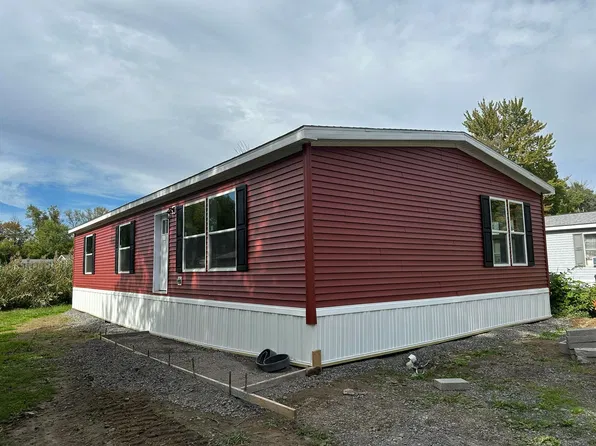 224 Tipperary Dr, Utica, NY 13502