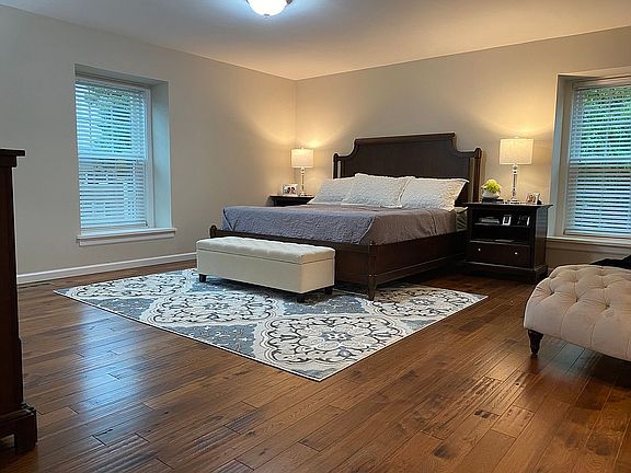 3rd image of 12649 Alswell Ln