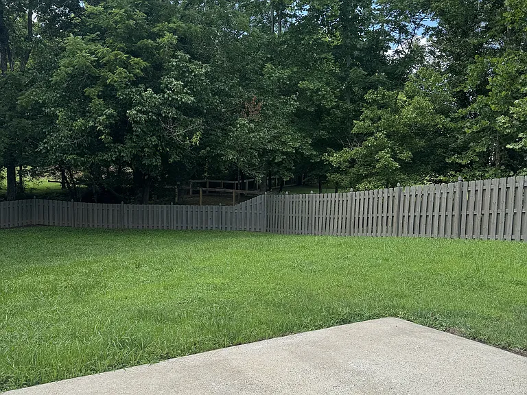 9607 Ethridge Ln — Photo 33