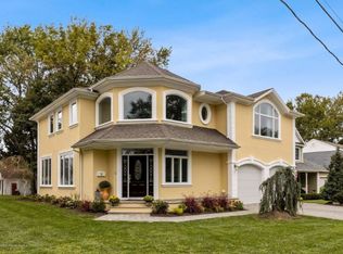9 Clay St, West Long Branch, NJ 07764