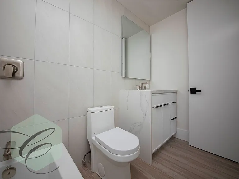 Playa de Oro Apartments — Photo 13