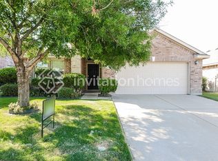 708 Cliffmere Dr, Arlington, TX