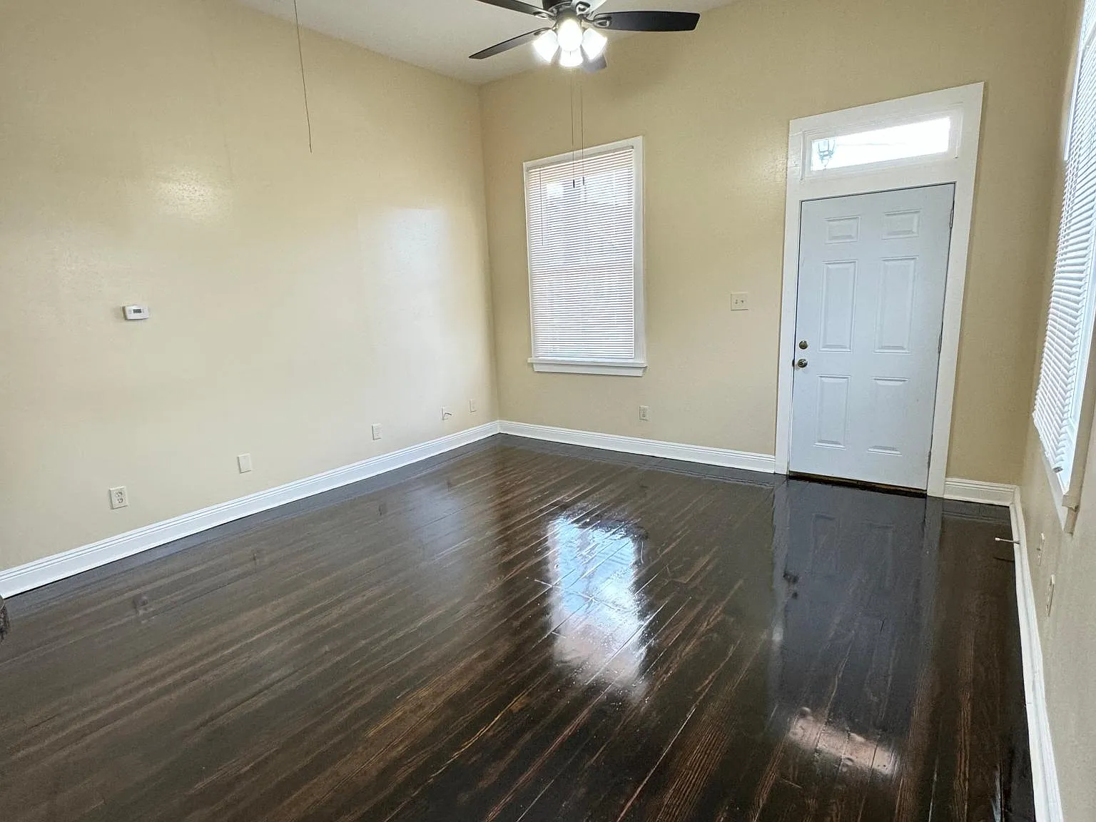 1 bed, 630 sqft, $900 — Photo 3