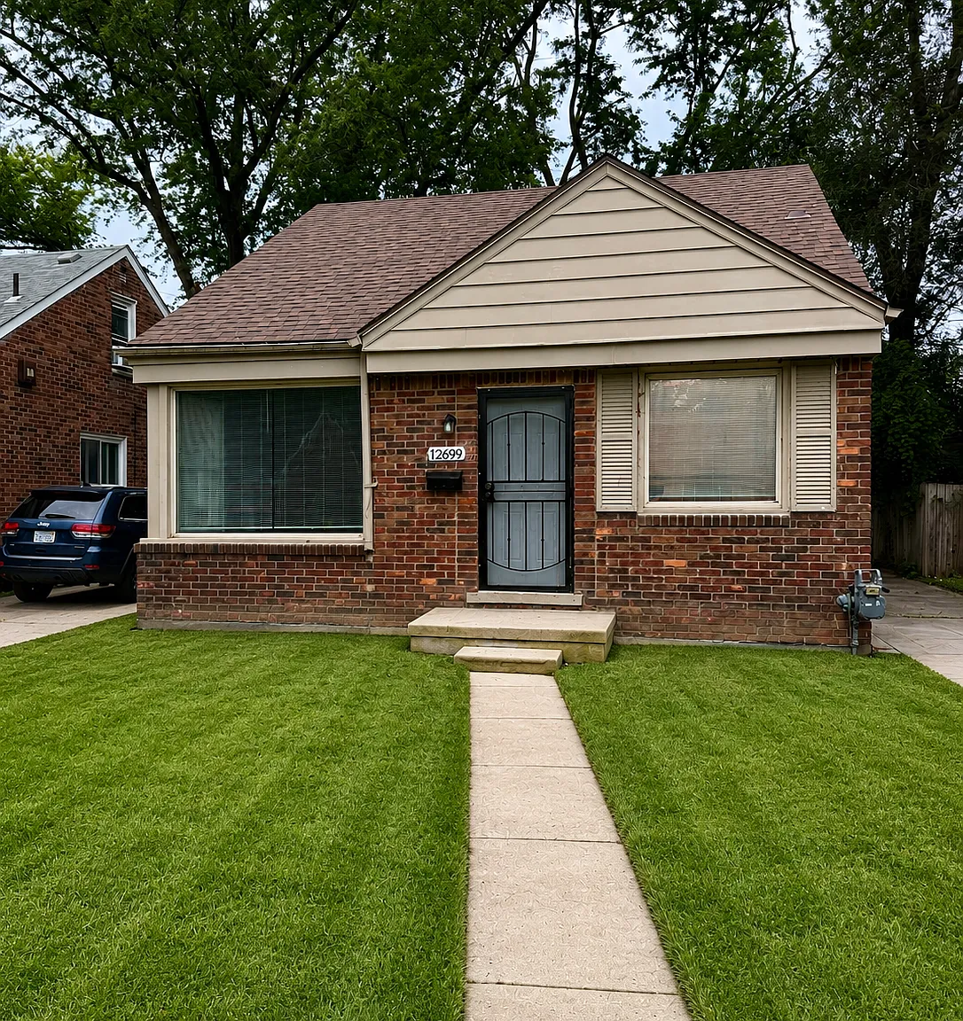 3 bed, 1054 sqft, $1,600 — Photo 1