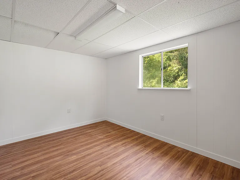147 Clairmont Ave — Photo 31