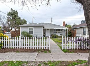 1594 N Delno Ave, Fresno, CA 93728