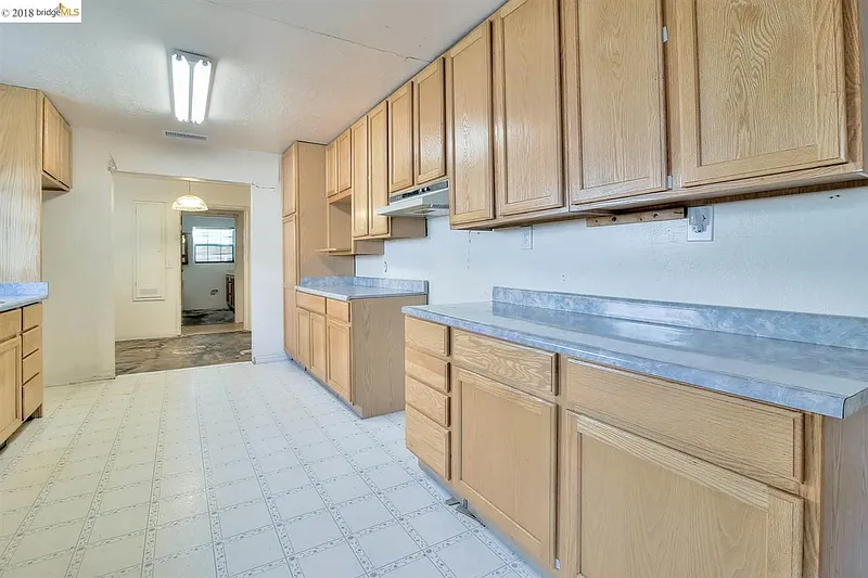 Thumbnail 14