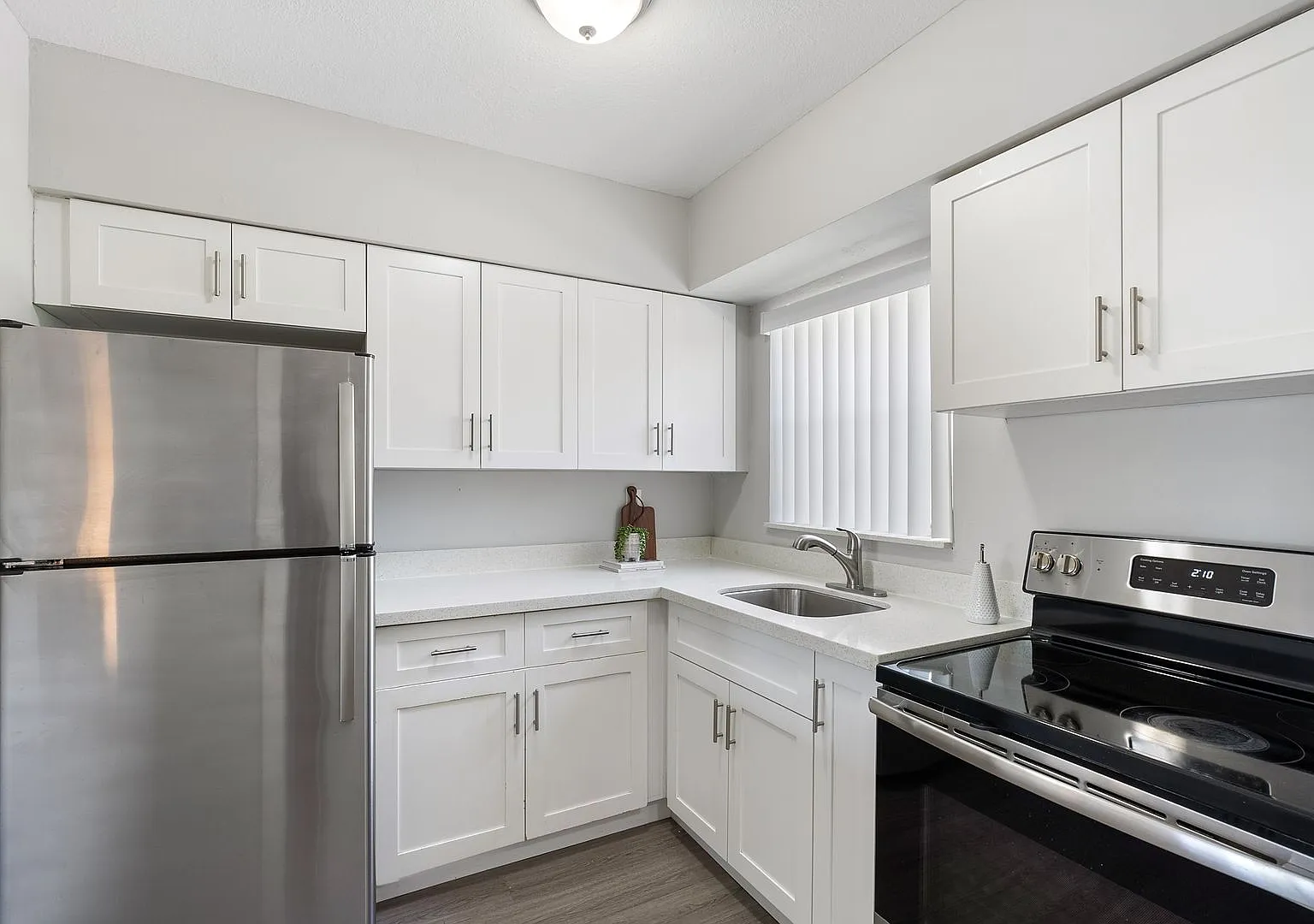 ACS 550 LLC — Photo 3