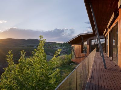 806 Amethyst Dr, Steamboat Springs, CO, 80487