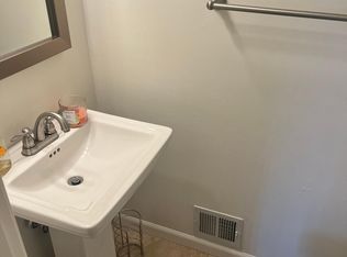 101 Serendipity Dr, Coraopolis, PA 15108