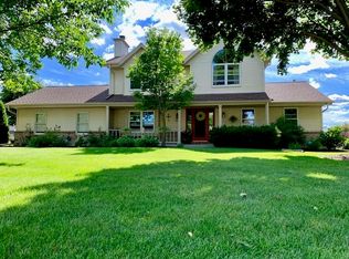 W147N10665 Heritage Pkwy, Germantown, WI 53022