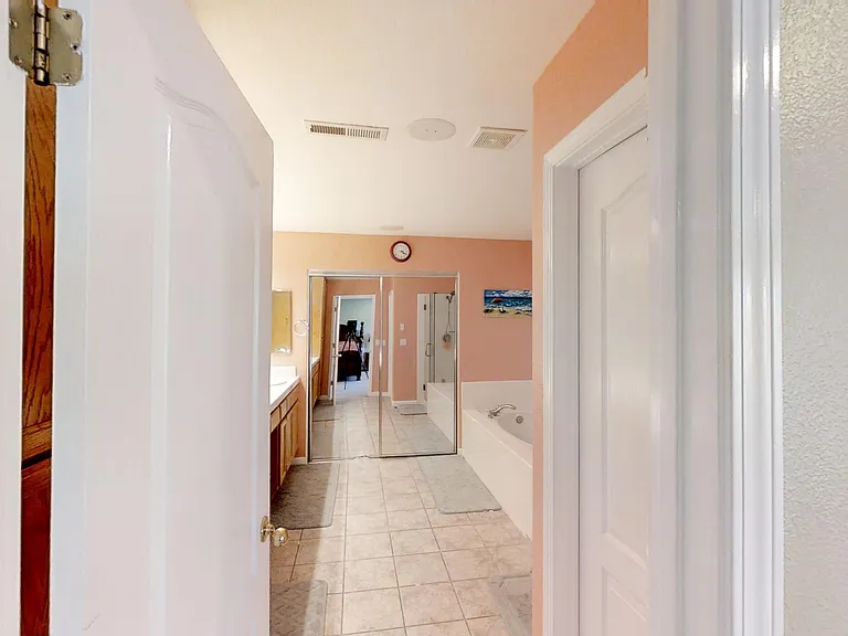 Wildflower Dr — Photo 17