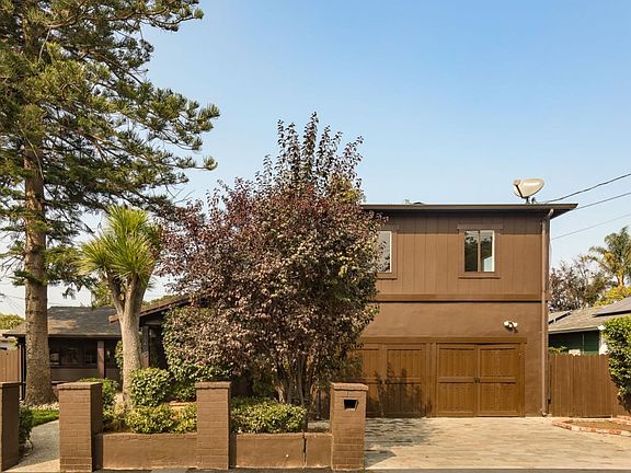 5th image of 2265 Oakwood Dr