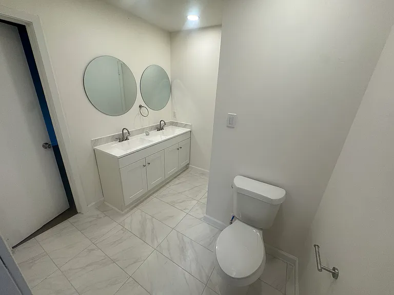 5637 Comer Dr — Photo 25