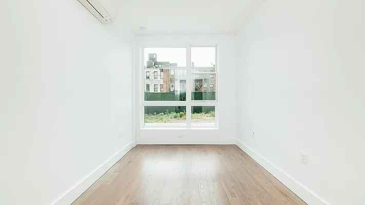 Rented by Nooklyn NYC LLC | media 18