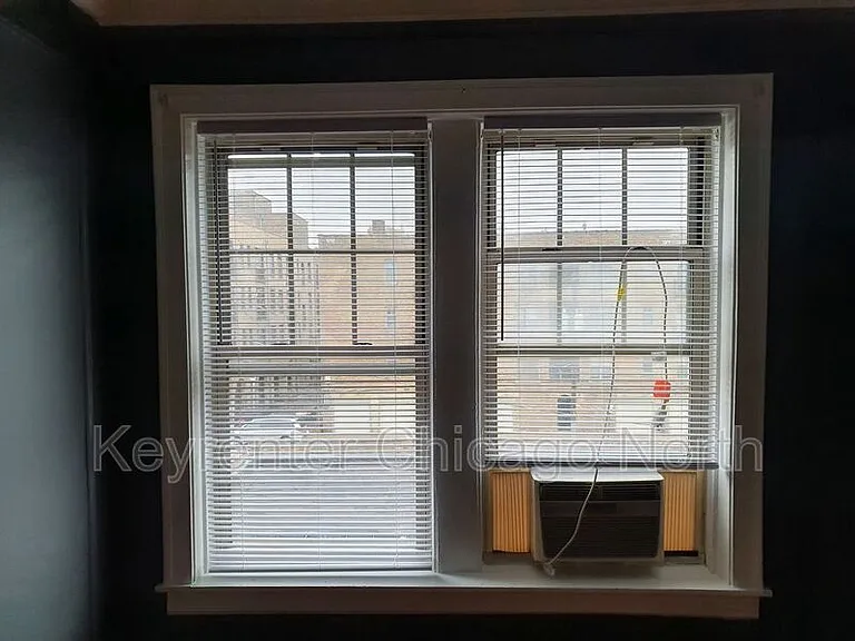 914 Sherman Ave — Photo 6