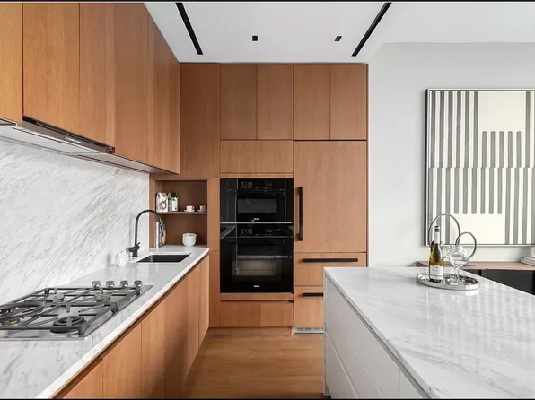 570 Broome Street image 7 of 16