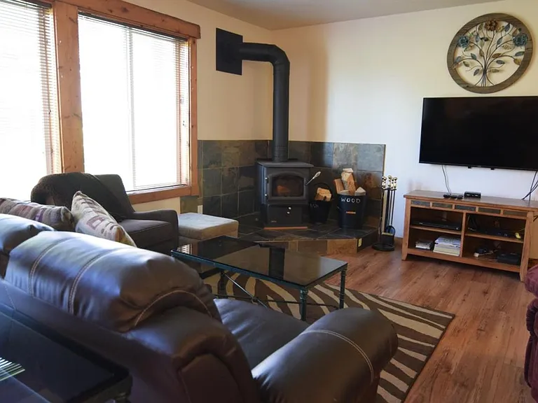 1607 Davis Ave #50 — Photo 10