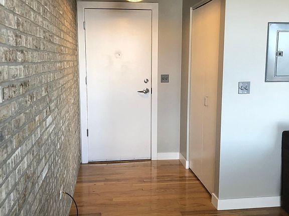2nd image of 10 S Dunton Ave APT 606