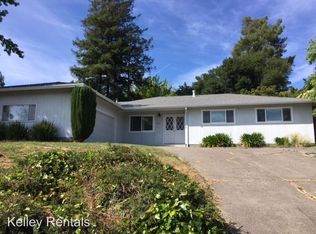 5821 Yerba Buena Rd, Santa Rosa, CA 95409