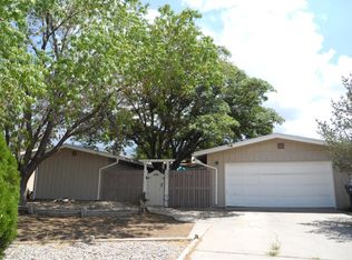 1224 Hiawatha Dr NE, Albuquerque, NM 87112