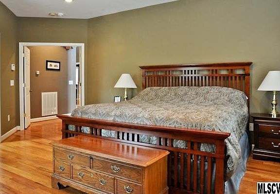 5th image of 3450 Northbay Dr