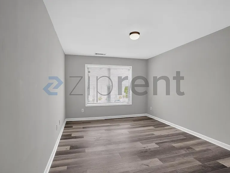 118 Meeting Place Rd — Photo 21