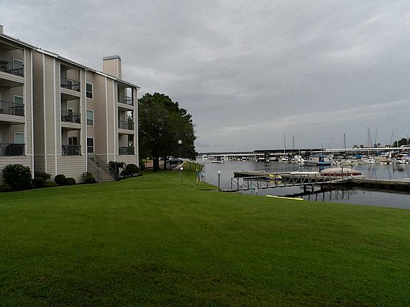 2nd image of 12800 Melville Dr #111