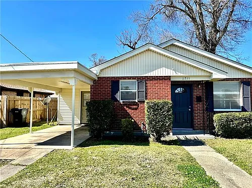 1711 Moisant St Photo 1