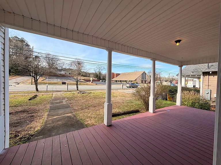 1300 N Broad St NE — Photo 27