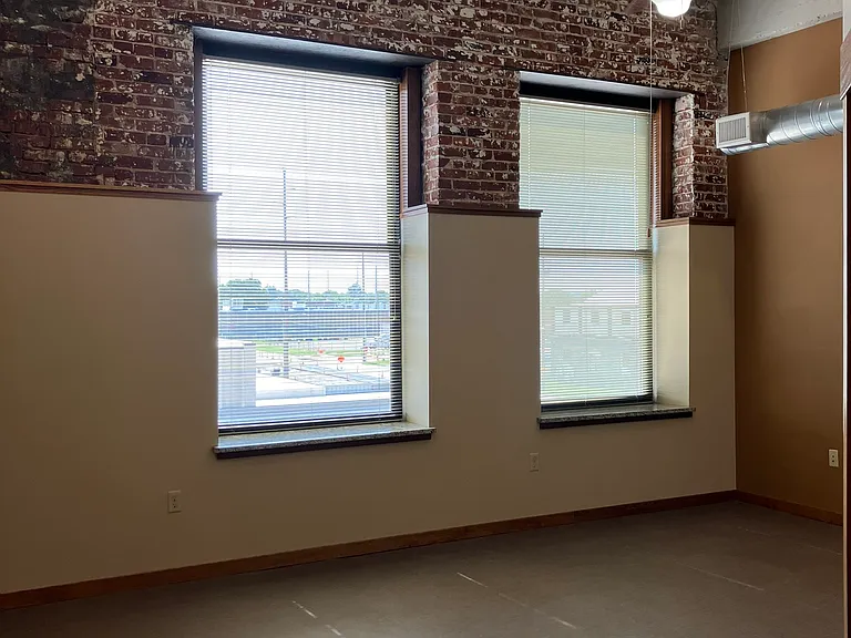 Kansas Avenue Lofts — Photo 21